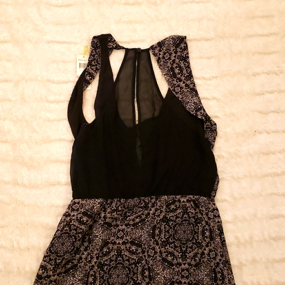 BCBGeneration Geometric Dress - Picture 3 of 3